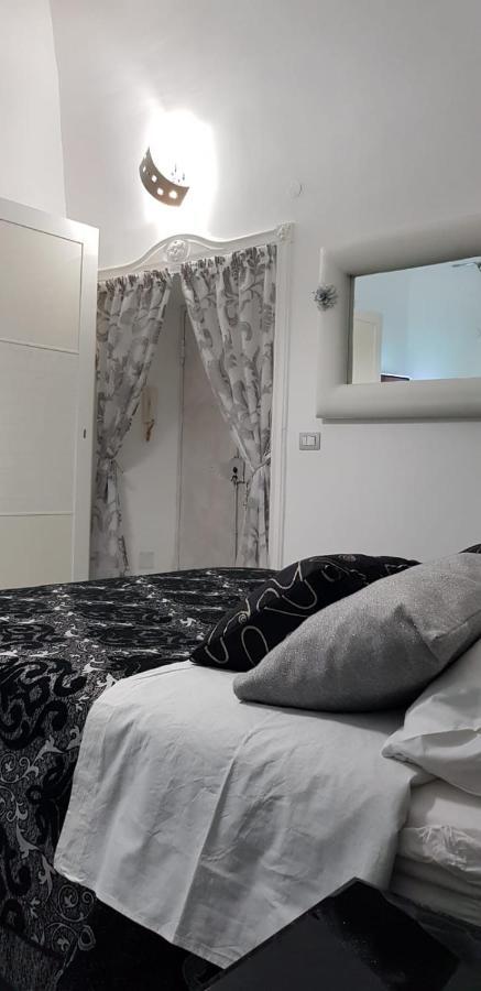 Appartamento benvenuti a sud 2 Napoli Esterno foto